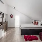 Vila Corichi With Swimming Pool Opatija