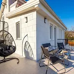 Corichi With Swimming Pool Vila Opatija