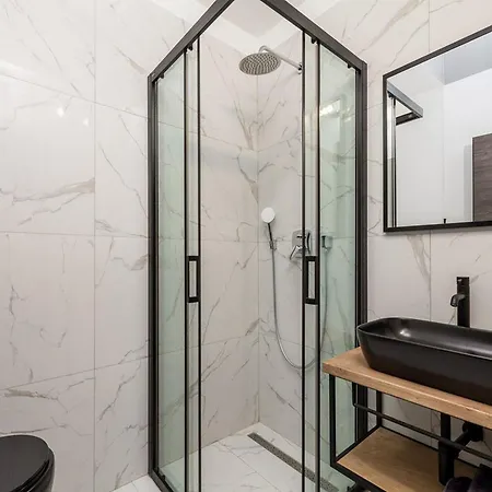 Villa Corichi With Swimming Pool Opatija