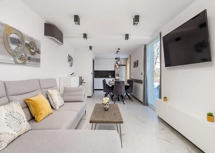 Corichi With Swimming Pool Вилла *